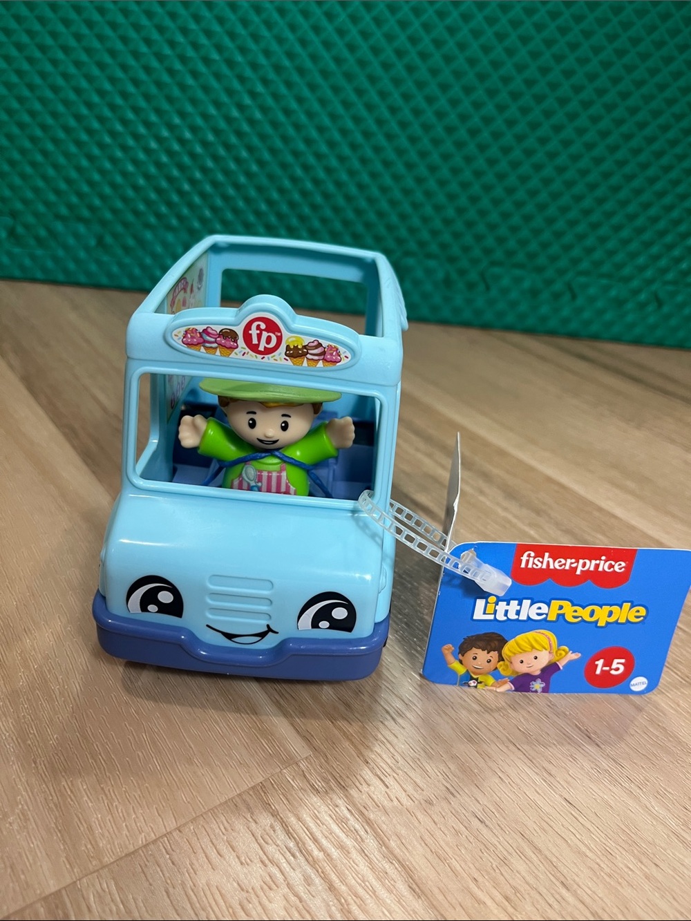 NWT Fisher-Price Little People Light Blue Ice Cream Truck with Driver - Picture 2 of 11